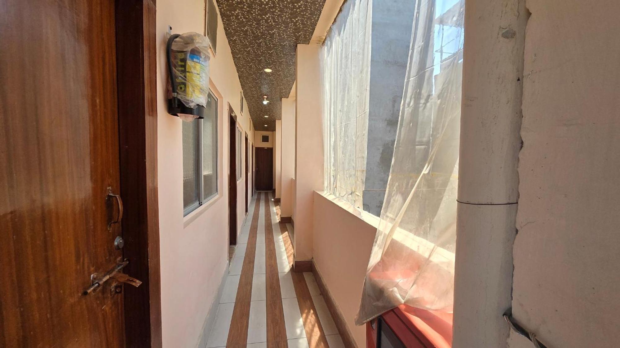 Hotel Maheshwari Green'S Ujjain Extérieur photo