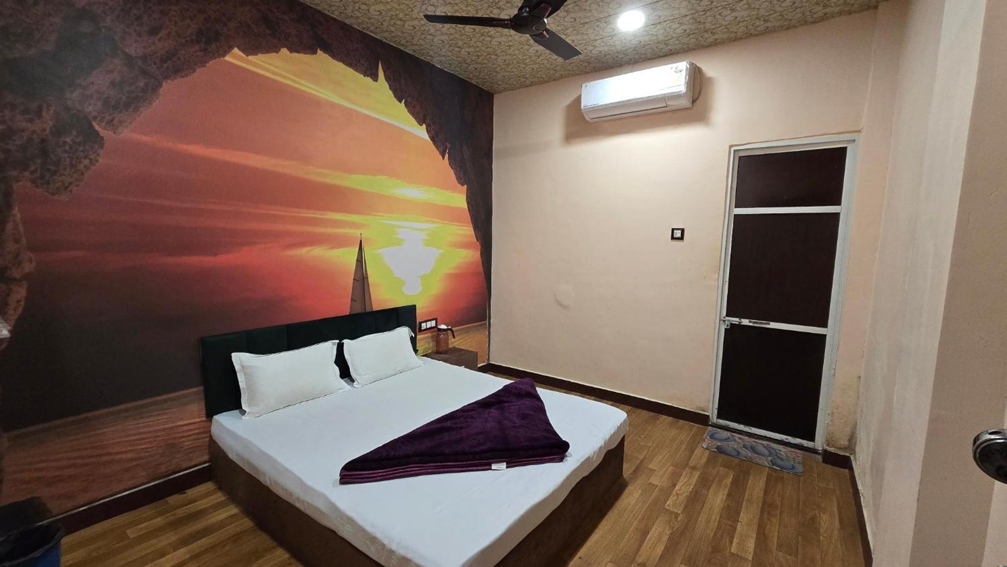 Hotel Maheshwari Green'S Ujjain Extérieur photo